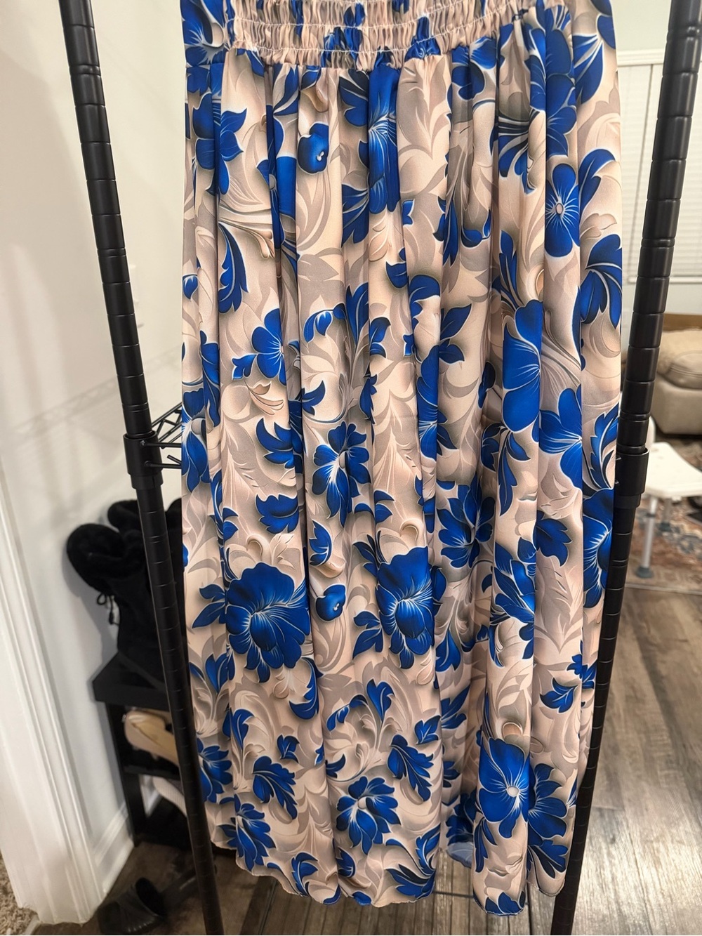 Floral A-Line Midi Dress in Blue and Cream - Picture 4 of 6